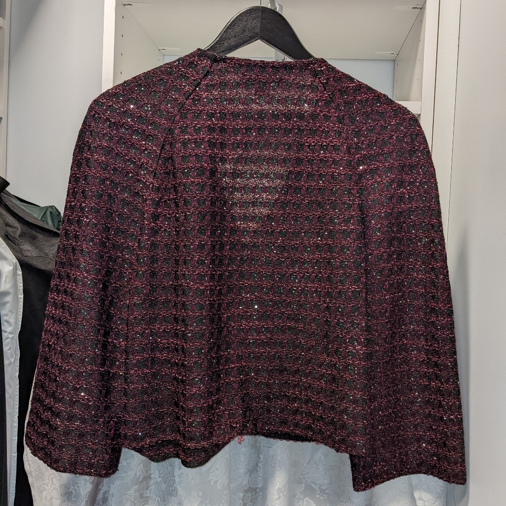 ST JOHN KNIT CROPPED BLAZER